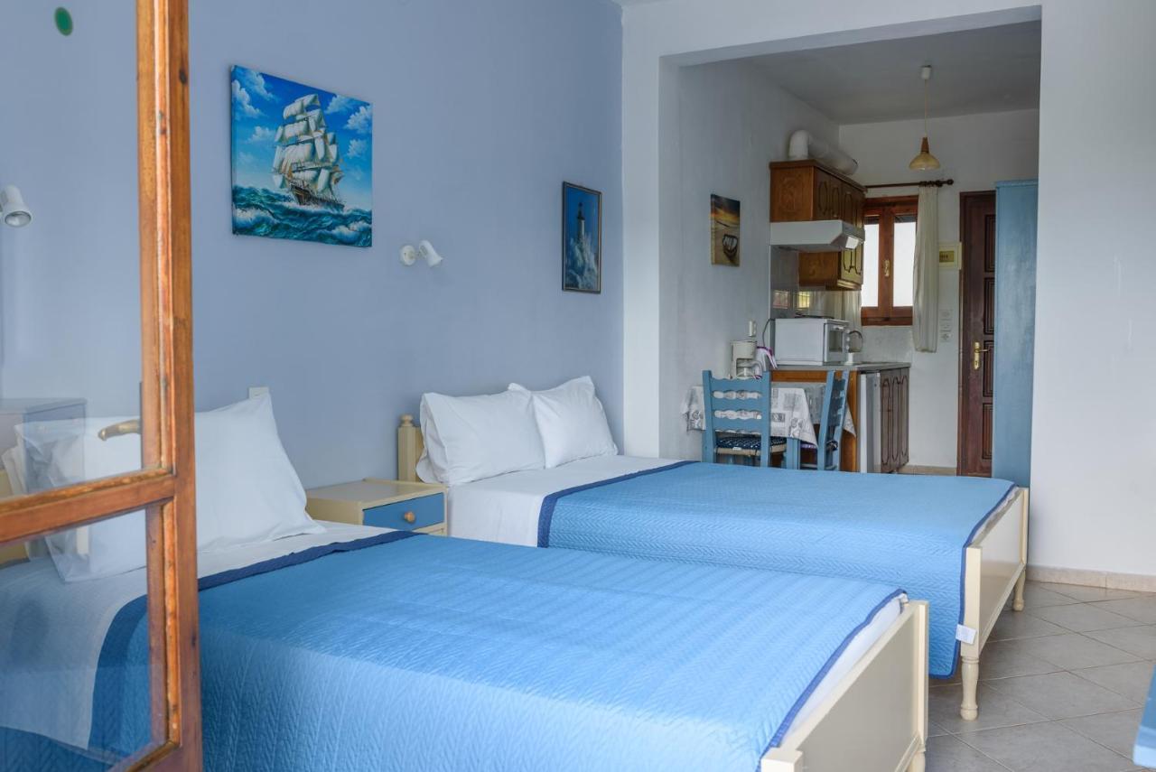 Studios Avra Agios Georgios  ภายนอก รูปภาพ