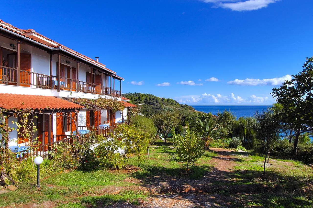 Studios Avra Agios Georgios  ภายนอก รูปภาพ
